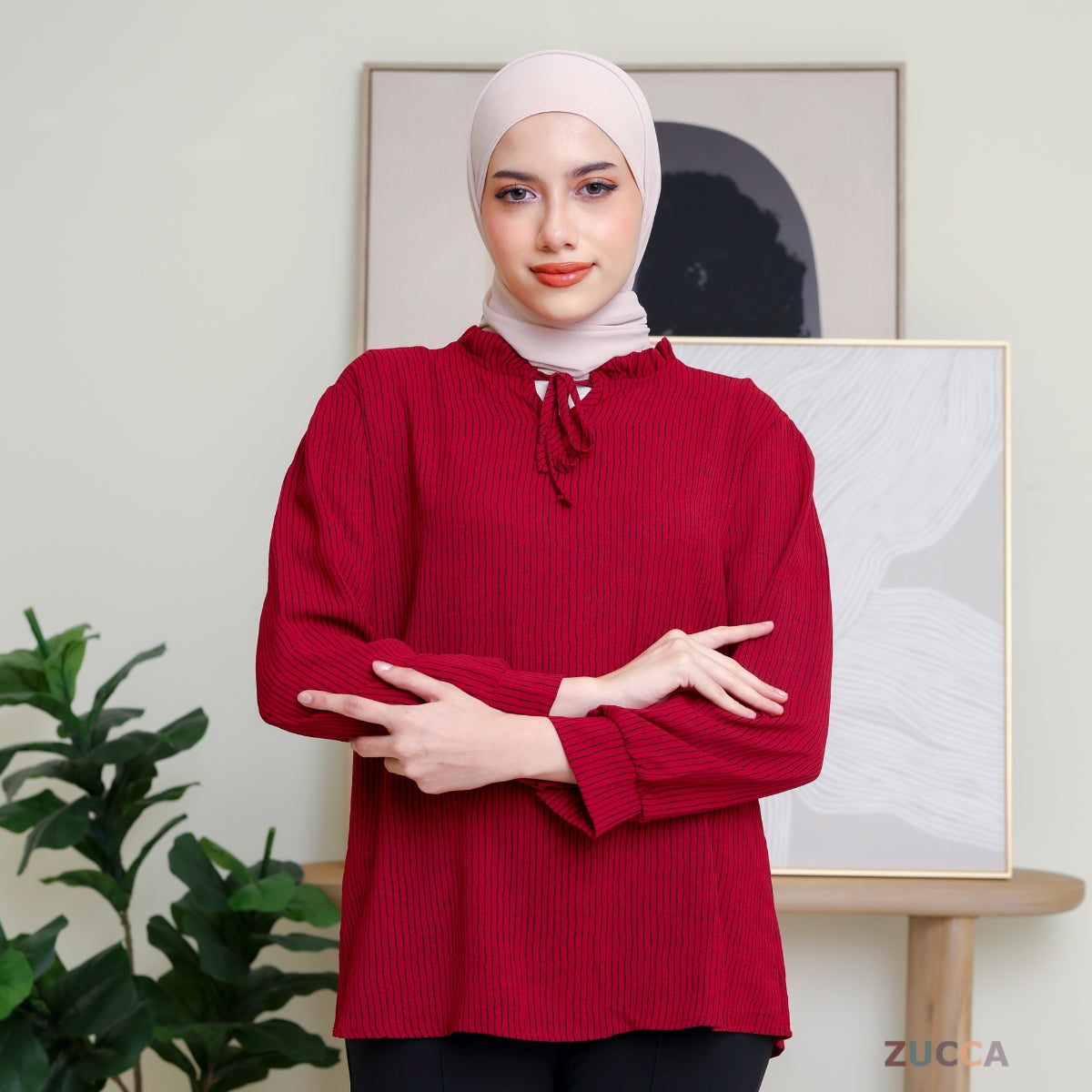 ZUCCA DAYANA KASUAL WOMEN BLOUSE RUFFLE NECK - DM279