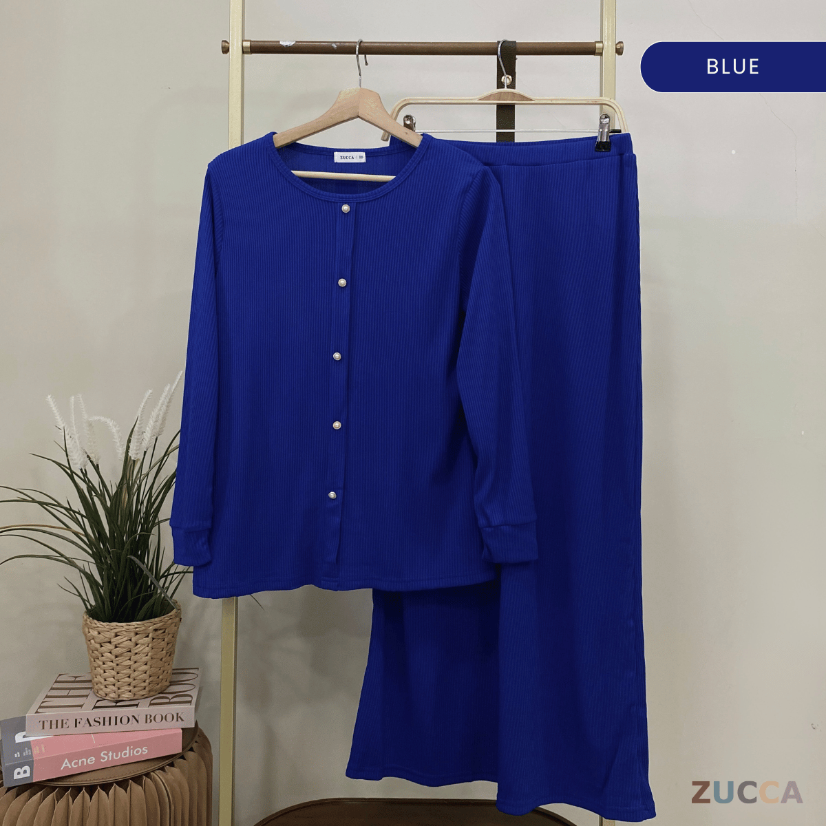 ZUCCA ANNIE WOMEN SET RIB KNIT BLOUSE AND SKIRT  - MA004