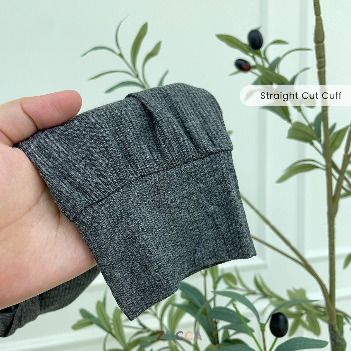 ZUCCA HAILEY T-SHIRT PEREMPUAN FLOWER EMBROIDERED LONG SLEEVE - MA095