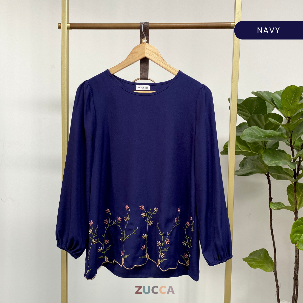 ZUCCA NOLAN FLORAL EMBROIDERED PUFF BLOUSE - MA036