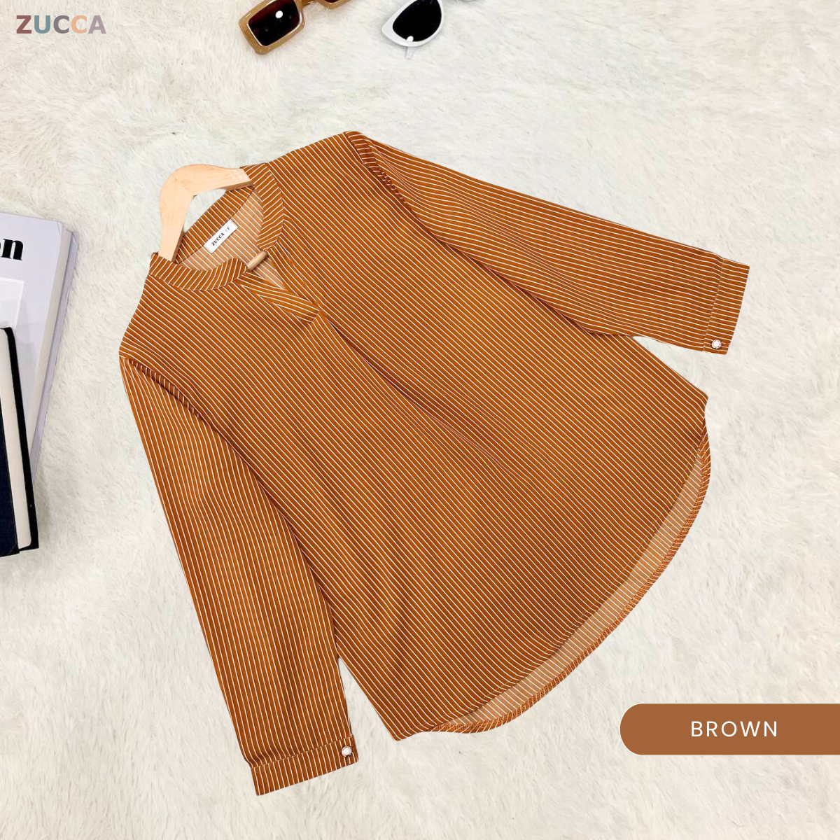 ZUCCA REINA COMFY PLAIN V-NECK BLOUSE - DM144