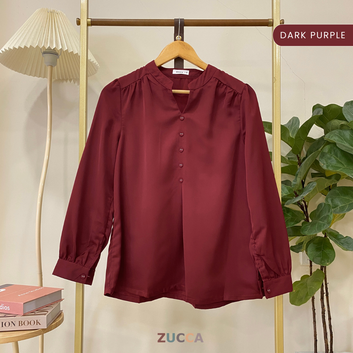 ZUCCA KELRA BLOUSE BAHU BERLIPAT DENGAN LEHER V-PLAKET - MA015