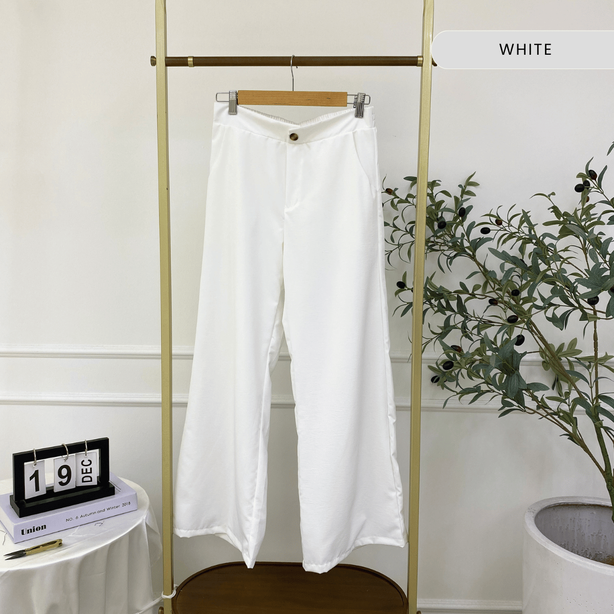 ZUCCA IKARA COTTON WIDE LEG BUTTON PANTS - DM041