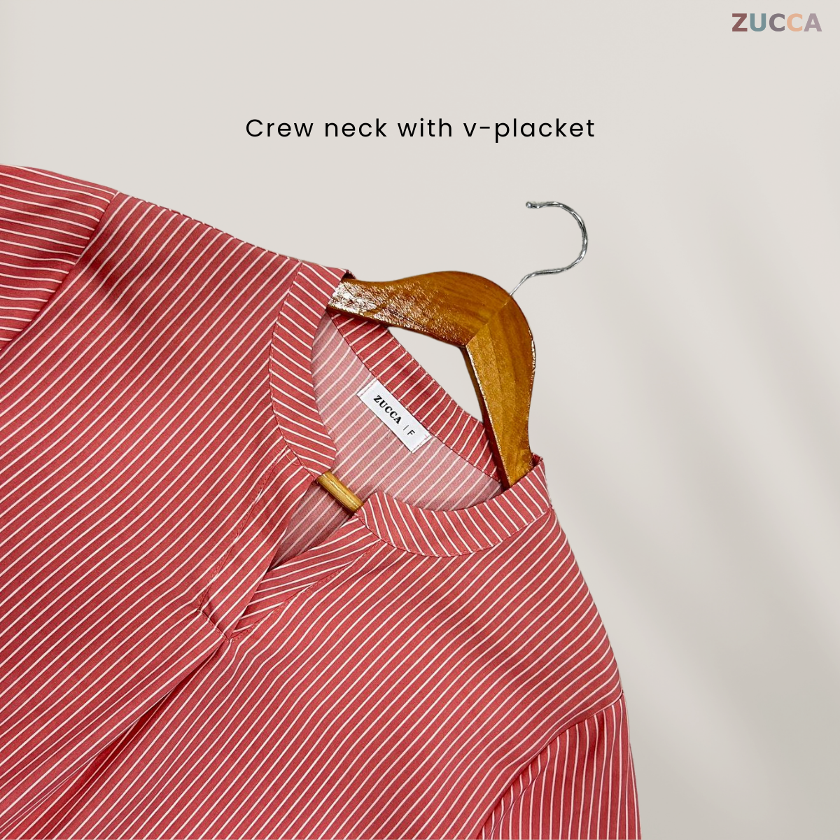 ZUCCA REINA COMFY PLAIN V-NECK BLOUSE - DM144