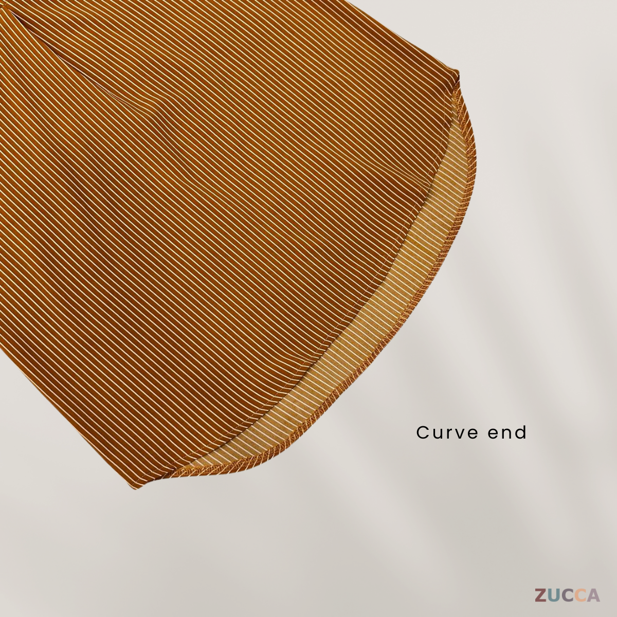 ZUCCA REINA COMFY PLAIN V-NECK BLOUSE - DM144