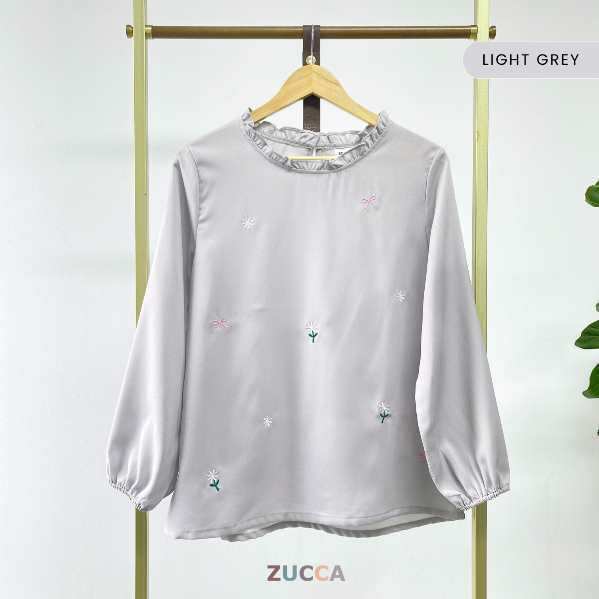 ZUCCA YUNIA SULAMAN BUNGA RUFFLED NECK BLOUSE WANITA - MA069